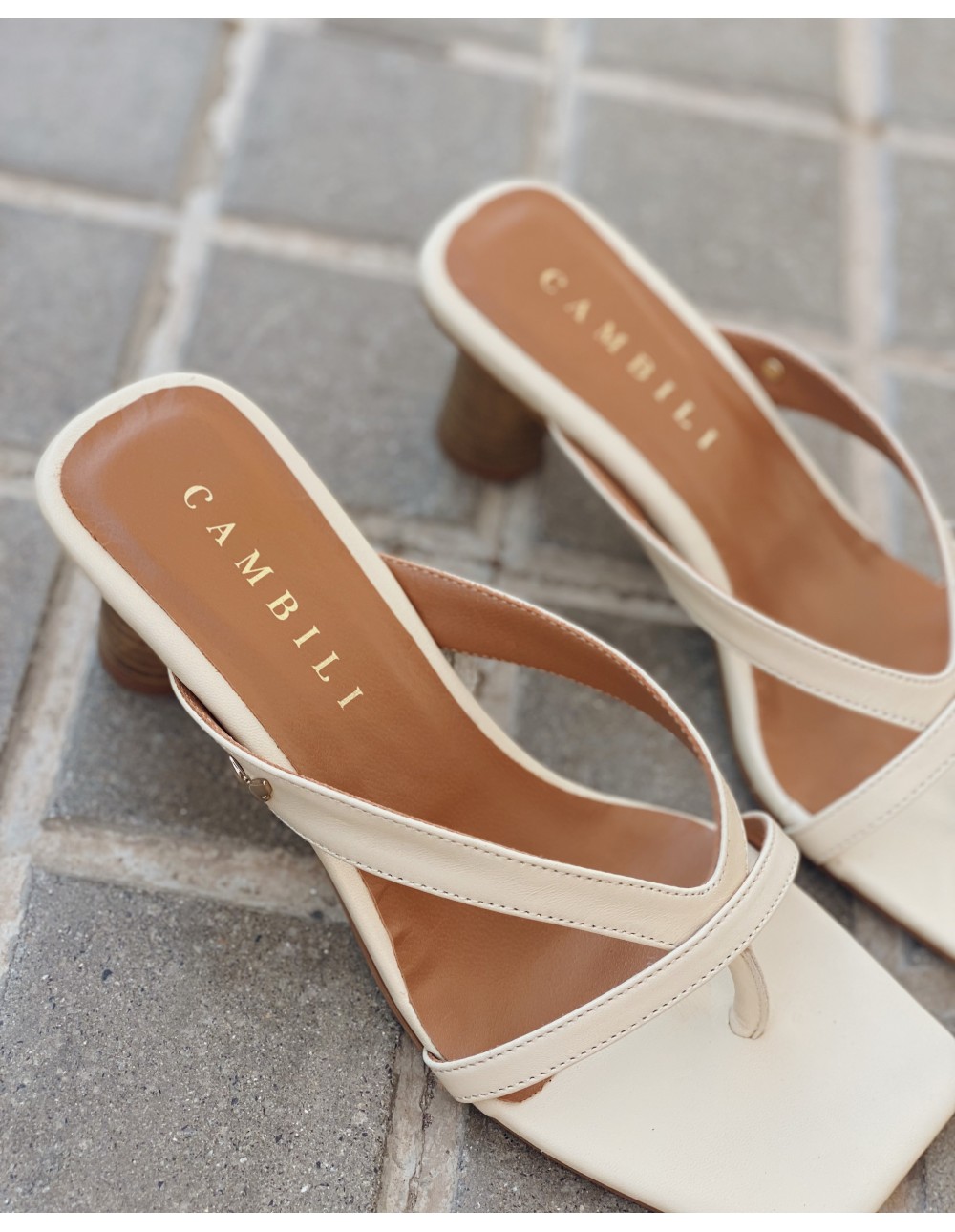 Sandy Cream 2