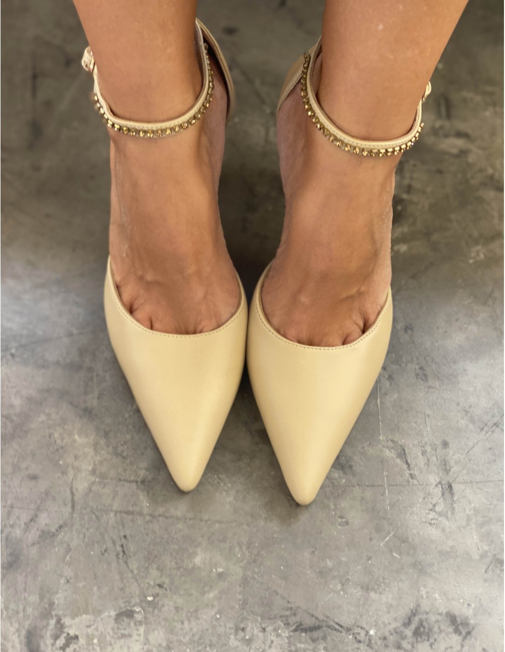 Paris Ivory Pumps 2